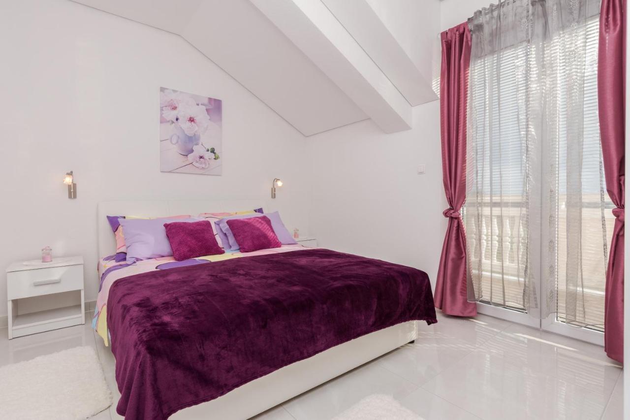 Villa Flora Maris Apartments Привлака Экстерьер фото